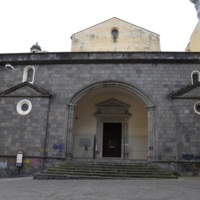 Sant'Anna dei Lombardi, Naples, Außenfassade
